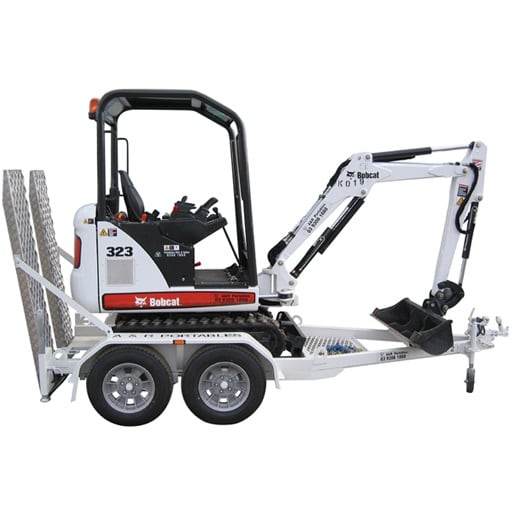 Видео: Компактный Экскаватор Bobcat R2-Series E35